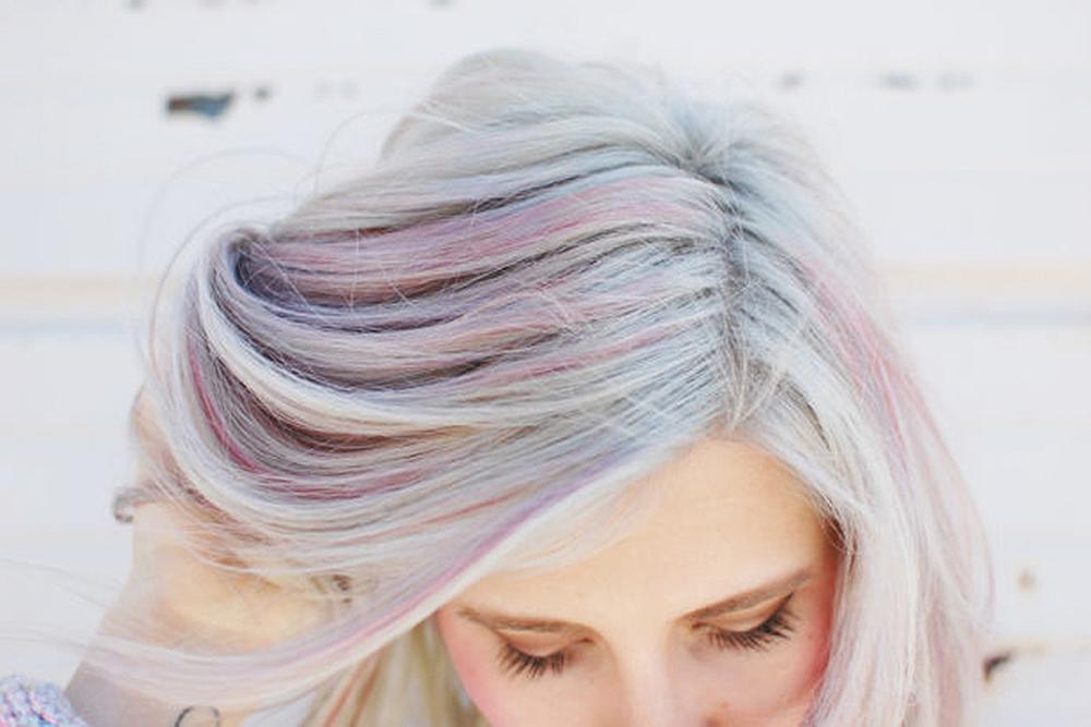 Opal hair es la nueva tendencia capilar que apuesta por los tonos pasteles