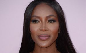 Naomi Campbell presenta a su nuevo pololo con osadas fotografías