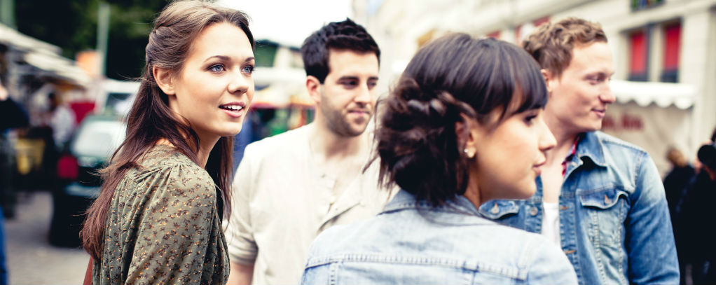 Semana Santa: Estudio revela que jóvenes chilenos siguen las tradiciones de no comer carne y comprar huevos de chocolate