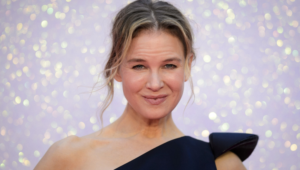 ¡Irreconocible! Renée Zellweger cambia totalmente de look