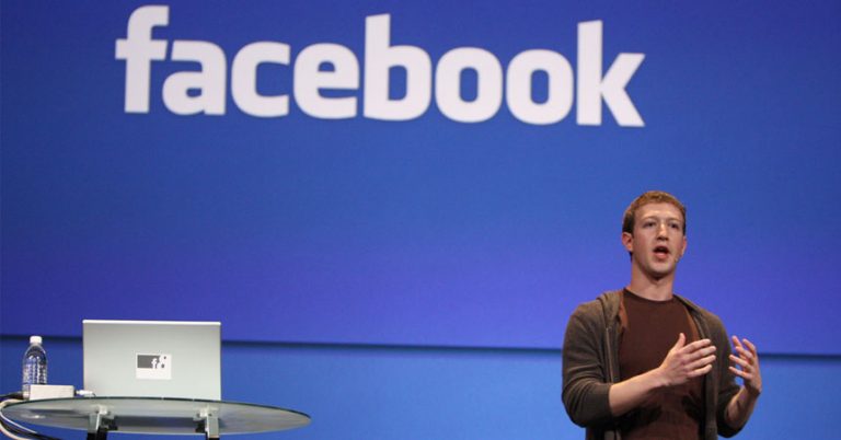 Facebook revela que lee todos los mensajes que envías a través de Messenger