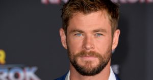 Chris Hemsworth comparte foto junto a sus padres y desata la euforia por esta razón