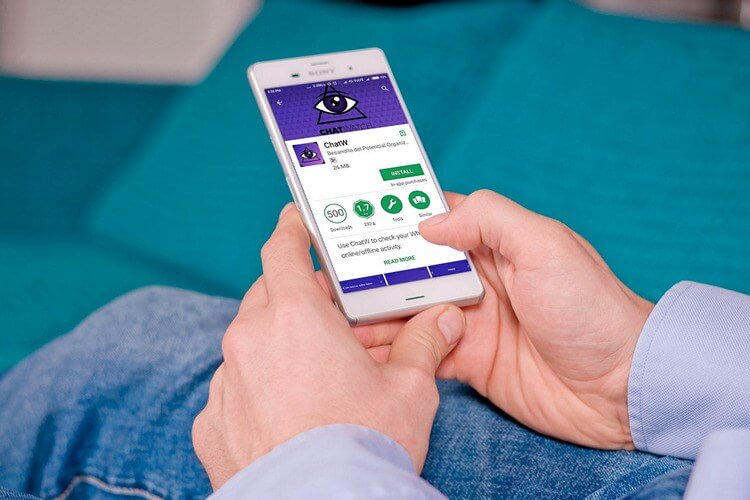 Crean polémica app que permite espiar a tus contactos de WhatsApp