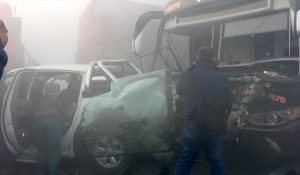 Colisión múltiple entre 24 vehículos deja varios lesionados en San Fernando