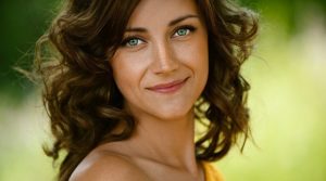 Estudio revela que los ojos verdes son el rasgo más atractivo