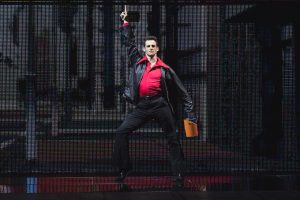 4 personajes que recordamos de Eyal Meyer