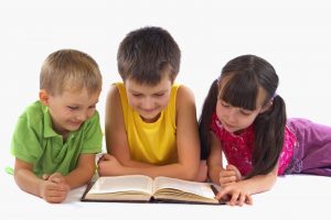 Los beneficios de la lectura en tus hijos