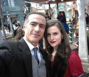 Actriz que interpreta a Isabel en PNP sorprende bailando reggaeton