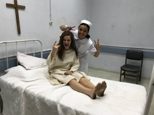 Perdona Nuestros Pecados: Personaje de Isabel chica impresiona con parecido a la actriz