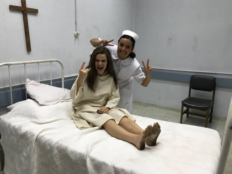 Perdona Nuestros Pecados: Personaje de Isabel chica impresiona con parecido a la actriz