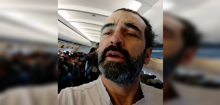 Jorge Alís envía mensaje a trabajadores de aerolínea desde otro avión