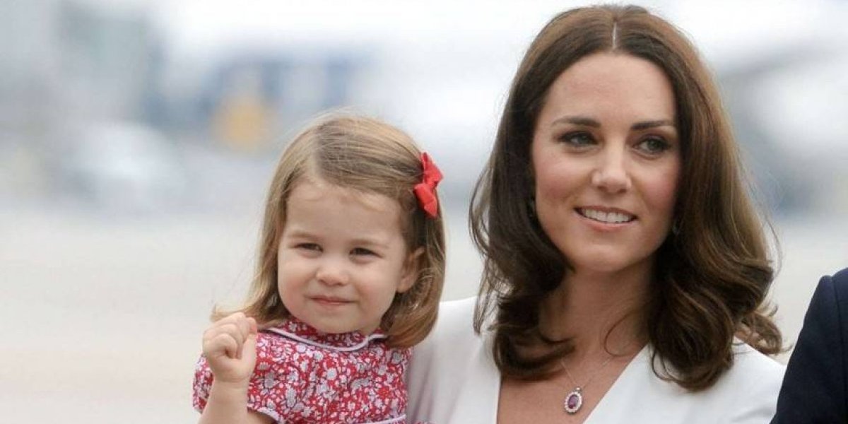 Imágenes de Princesa Charlotte dan cuenta su increíble parecido con Lady Di