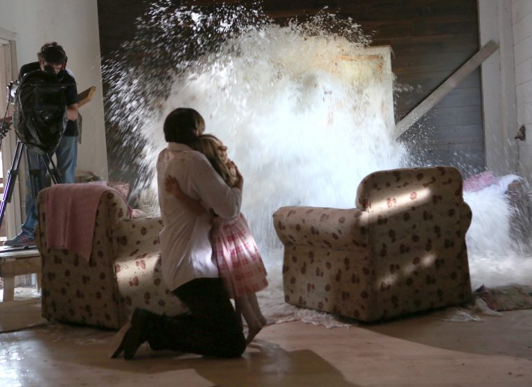 ¡Videos inéditos! Así se grabaron las escenas del terremoto en "Perdona nuestros pecados"