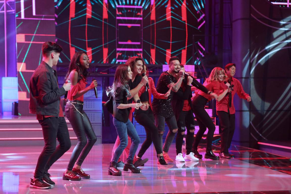 Capilla llena: "Rojo, el color del talento" se prepara para el primer duelo de eliminación