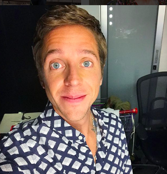 ¡Matías Vega reveló que tuvo una relación con una famosa del espectáculo chileno!