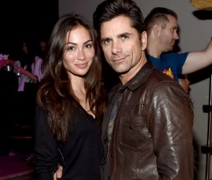 ¡Awww! El actor John Stamos presenta a su primer hijo con una tierna imagen