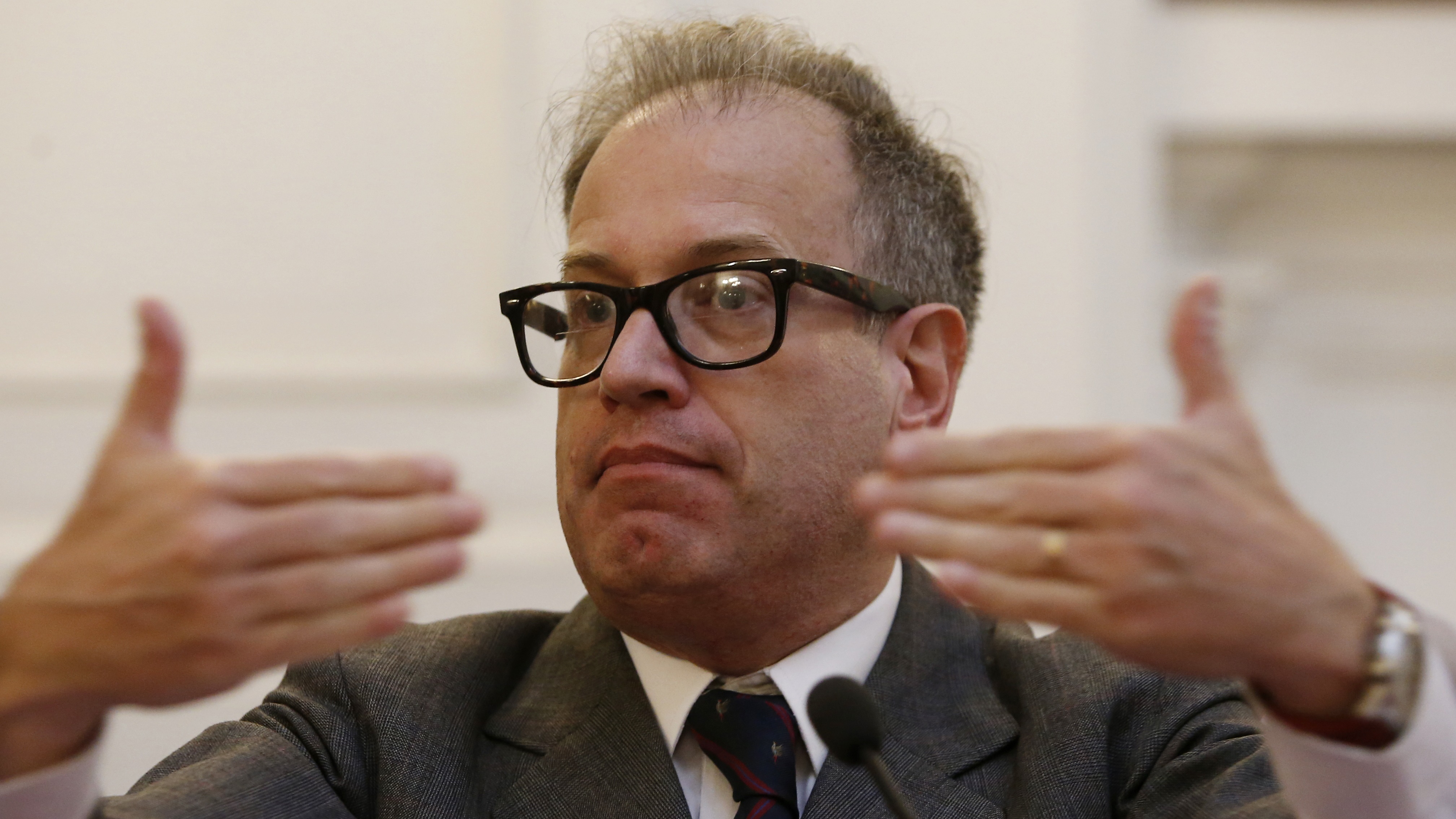 Revuelo por las polémicas declaraciones del ex candidato presidencial Tomás Jocelyn -Holt hacia desnudo de estudiantes