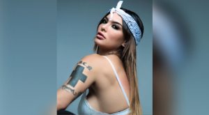 ¿Volvieron? Angie Jibaja causa furor en redes sociales con sensuales fotografías con su novio de 19 años