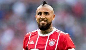Arturo Vidal celebra el primer cumpleaños de su hijo Emiliano