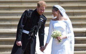 El príncipe Harry y Meghan Markle tendrán que devolver los regalos de su boda
