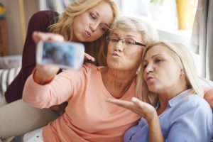 Los mejores regalos tecnológicos para celebrar a tu mamá