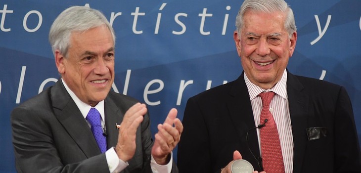 Esta fue la creativa respuesta del Presidente Sebastián Piñera ante el temblor ocurrido mientras dialogaba con Mario Vargas Llosa