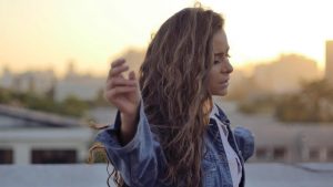 #AlertaDeEstreno ¡Disfruta del nuevo videoclip de Camila Gallardo!