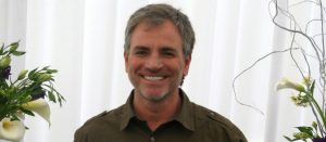 Álvaro Rudolphy habla sobre millonaria estafa que vivió su esposa