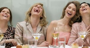 ¡Anímate! Salir con tus amigas mejora tu salud y bienestar emocional