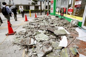 Las consecuencias del fuerte terremoto que afectó a Japón
