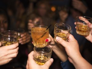 ¿Tomar alcohol calienta el cuerpo? Descubre la verdad detrás de esta tradicional acción