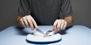 Los hombres también sufren trastornos alimenticios
