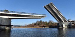 Puente Cau Cau estaría habilitado a fines de julio de este año