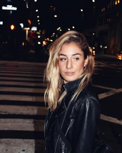 ¡Estupenda! Daniela Castro se luce con hermoso bikini