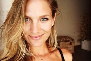 Mayte Rodríguez sube la temperatura en Instagram con fotos en bikini