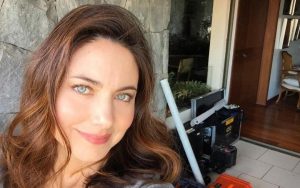 Mónica Godoy disfruta de la nieve en el sur de Chile