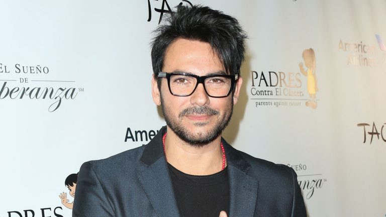 ¿Puedes creer que Beto Cuevas tiene 50 años? Mira cómo luce