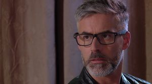 ¡Lo hizo de nuevo! Look "camuflado" de Leonardo provoca burlas en redes sociales