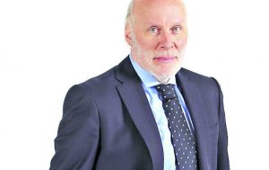 Tomás Cox cataloga de "pobres pájaras" a denunciantes de Nicolás López