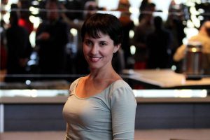 Luz Valdivieso defendió las declaraciones de Paz Bascuñán tras los casos de abuso y acoso del director Nicolás López