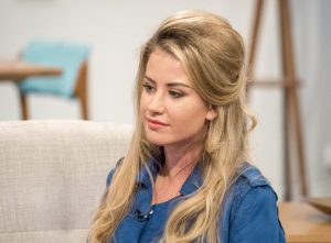 Modelo tuvo que enamorar a su captor para salvarse