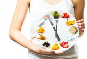 ¿Conoces la dieta 16:8? Podría ayudarte a peder peso sin mayor esfuerzo