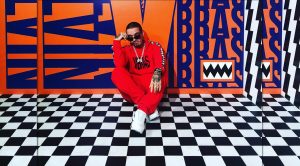 J Balvin lanza colección de ropa inspirada en su último disco
