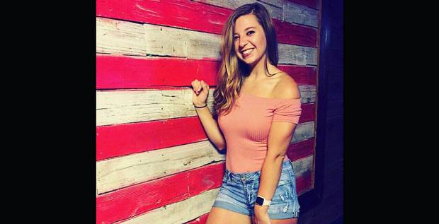 ¡Así pilló infidelidad! Mujer le envió comida a su pololo y el repartir lo encontró con otra