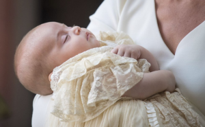 Mira las imágenes íntimas del bautizo del príncipe Louis de Inglaterra