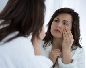 Conoce el por qué aparecen las ojeras hundidas