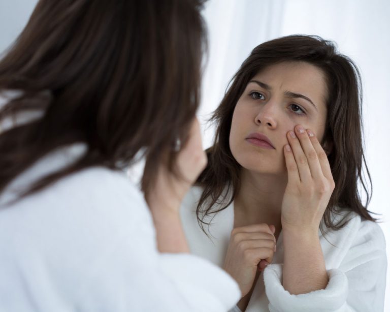 Conoce el por qué aparecen las ojeras hundidas