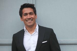 Rafael Araneda está preocupado por pasatiempo de su hijo de 11 años