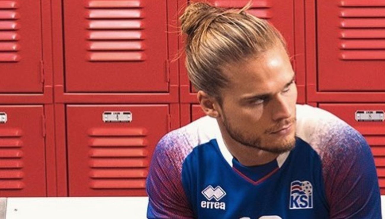 Ex chica reality pasó unos días con el futbolista más guapo de Rusia 2018