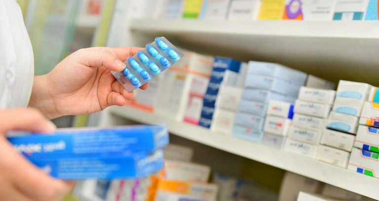 Conoce la aplicación que te ayuda a saber en qué farmacia están los medicamentos más baratos